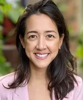 Portrait of Beatriz Kira